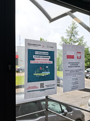 Plakaty informujące o projekcie.jpg