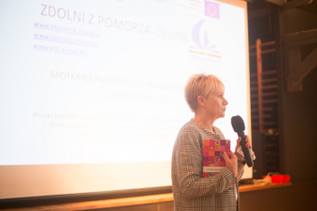 Pani dyrektor ZSE Renata Draszanowska opowiada o szczegółach projektu
