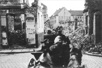 Zdjęcie ul. Bema 1945-1946 rok / fotopolska.eu