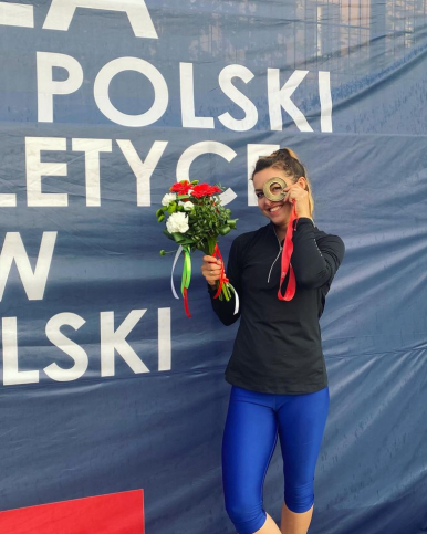 Marcelina Witek-Konefał ze złotym medalem.