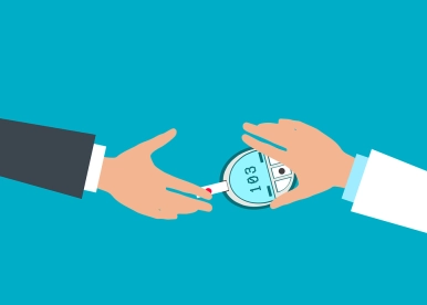 Na zdjęciu sprawdzanie glukometrem poziomu cukru