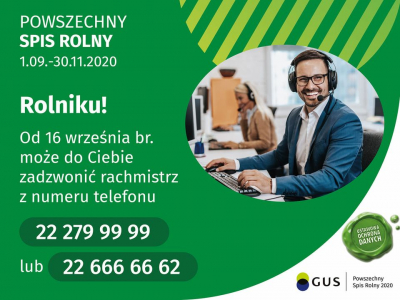 Pracownik udzielający telefonicznie najwazniejszych informacji nt. spisu rolnego 2020