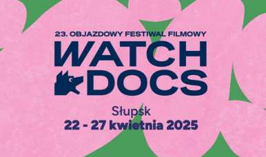 Różowy baner z napisem 23. objazdowy festiwal filmowy WATH DOCS Słupsk 22-27 kwietnia 2025