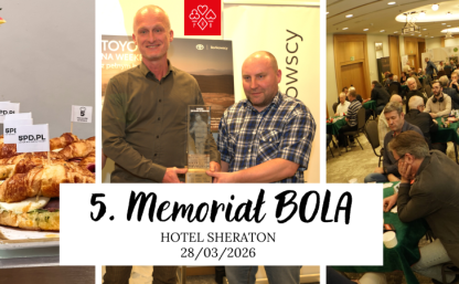 Plakat informacyjny z osobami które grają w brydża, trzymają statuetkę i tekstem zapowiadającym turniej wraz z datą wydarzenia