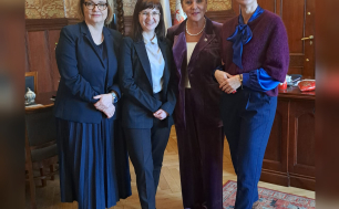 Wiceprezydentki Słupska Beata Chrzanowska, Karolina Keler  pełnomocniczka ds. mniejszości , Prezydetka Słupska Krystyna Danilecka-Wojewódzka oraz Wojewoda Pomorska Beata Rutkiewicz